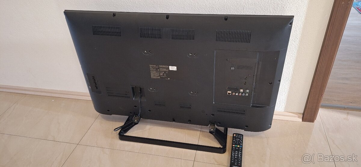 LCD televízor Panasonic 107 cm (42") - 4