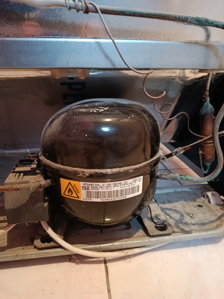 Mraznička Eurotech – 240 l - 4