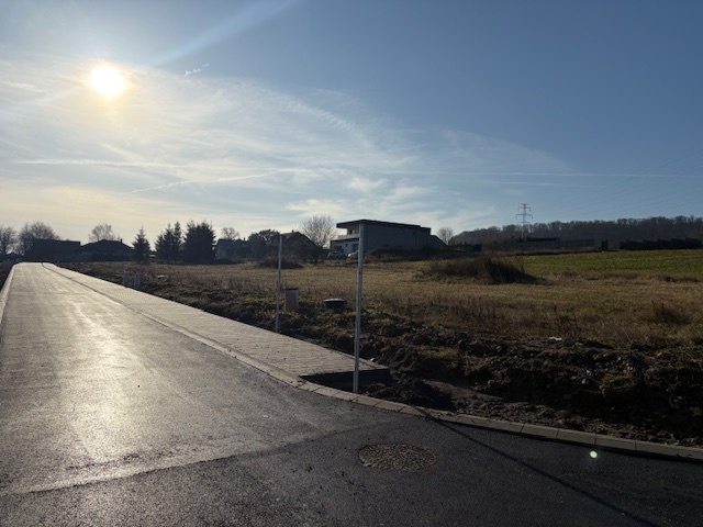 STAVEBNÝ POZEMOK 864m2, HRAŠOVÍK - 4