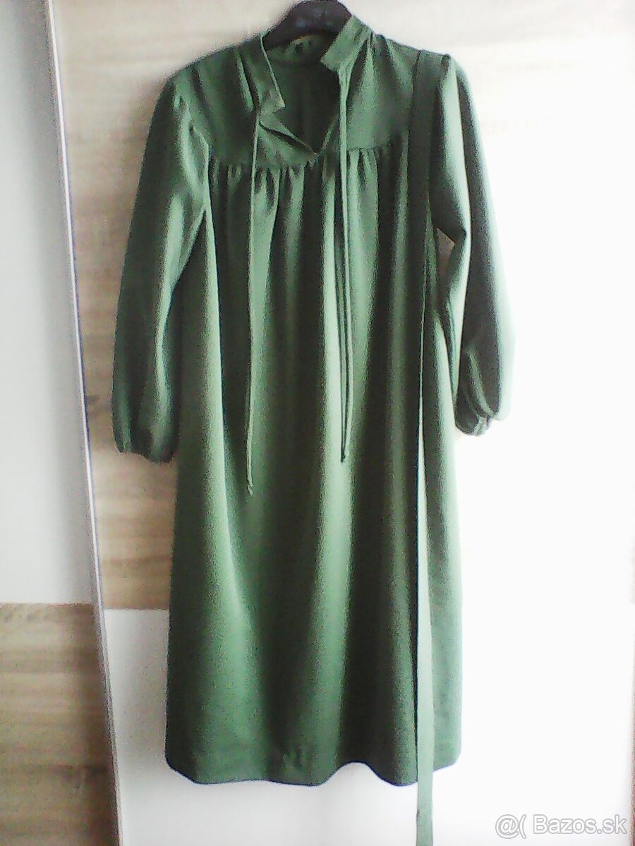 DÁMSKE ŠATY A KOSTÝMY - 4