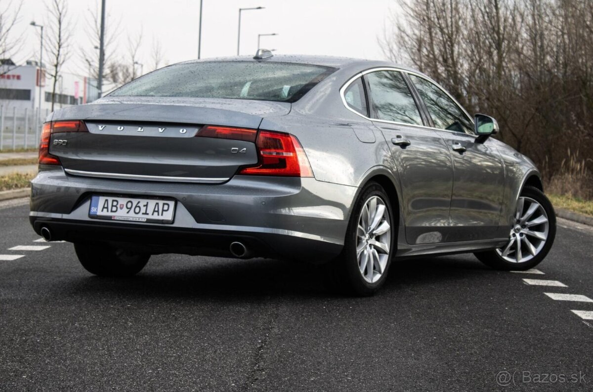 Volvo S90 D4 2.0L Drive-E Momentum A/T8 - 4