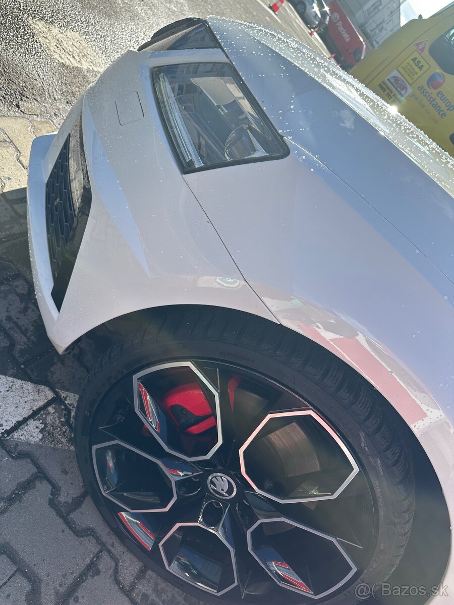 Škoda extreme R19 - 4
