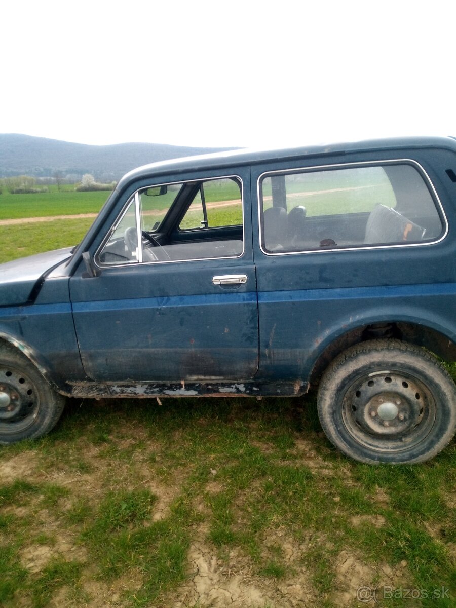 Lada Niva 1.7 - 4