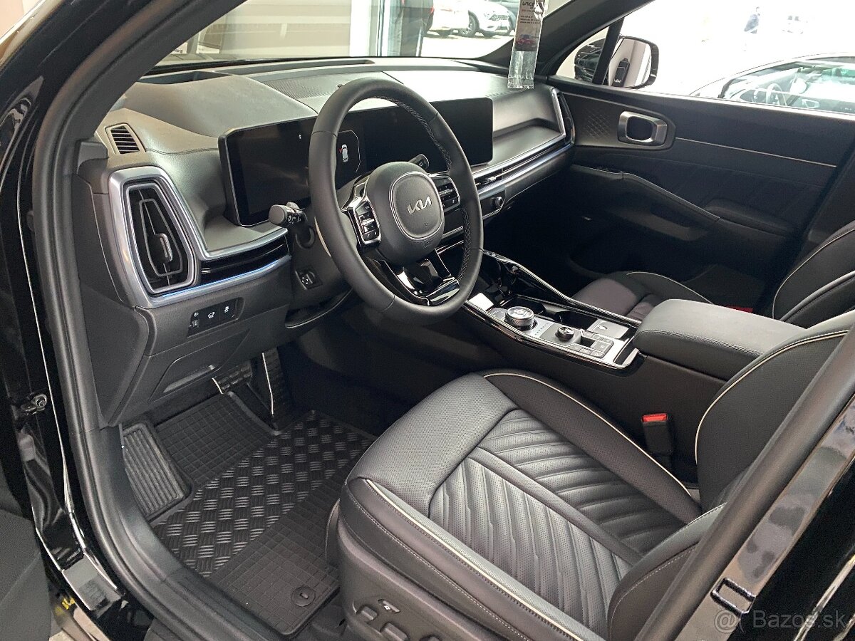 SORENTO 2,2 CRDI AWD PLATINUM 5S - 4