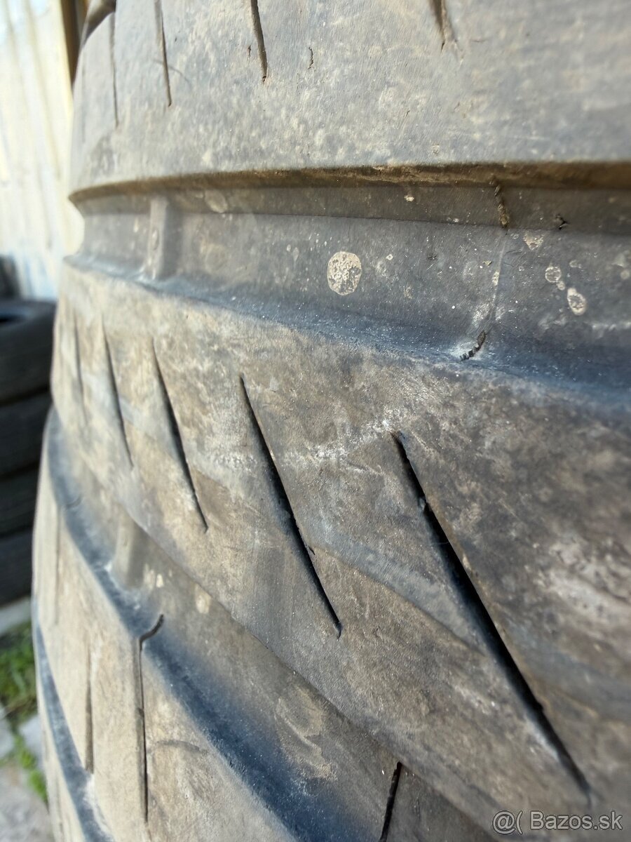 Continental letné 275/40R21 2-3ks - 4