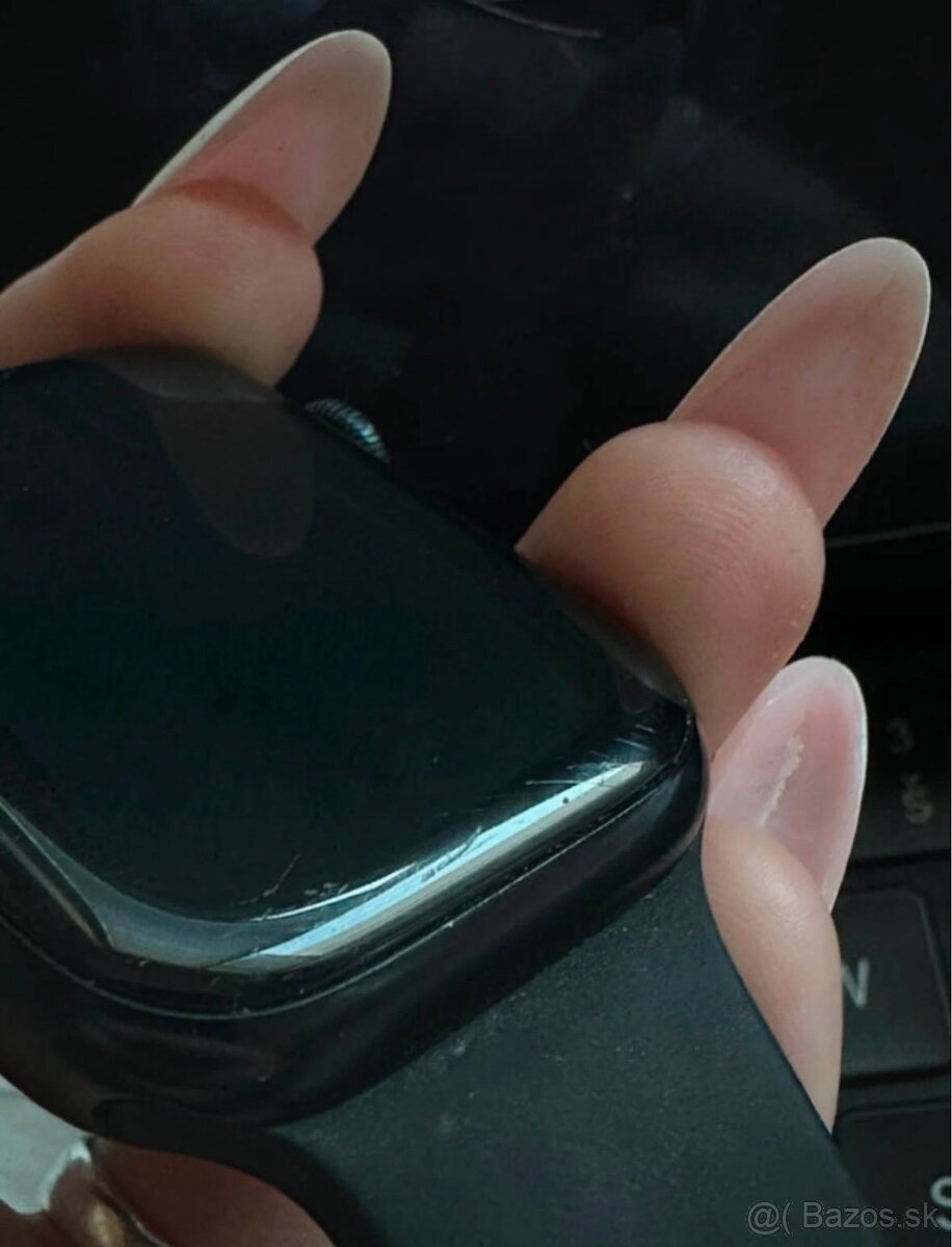 Apple Watch Series 7 GPS 45MM - 4