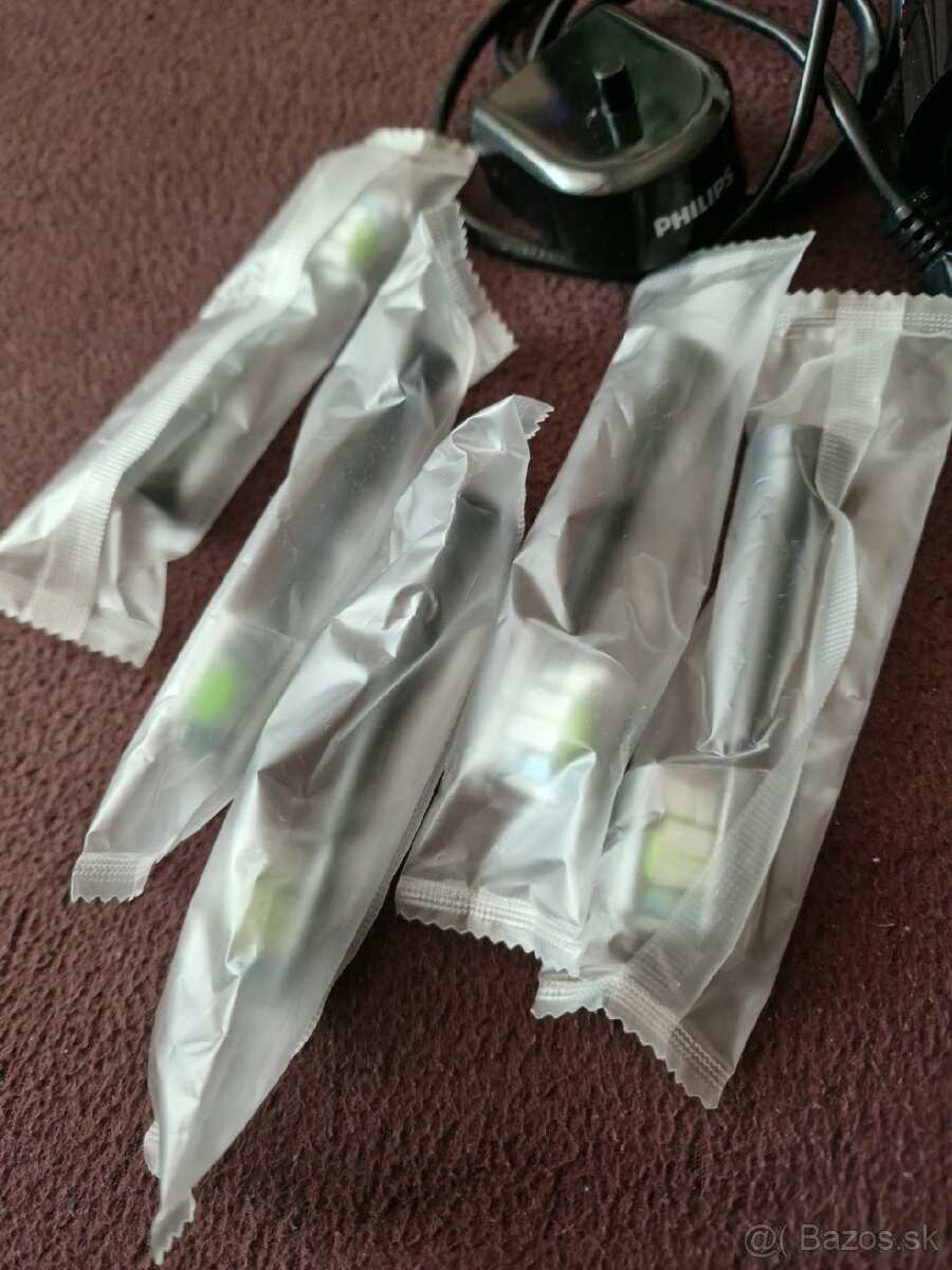 Philips Sonicare HX684B - 4