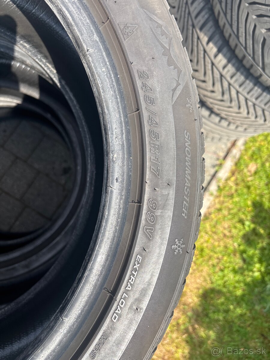 Goodride winter 245/45 R17 - 4