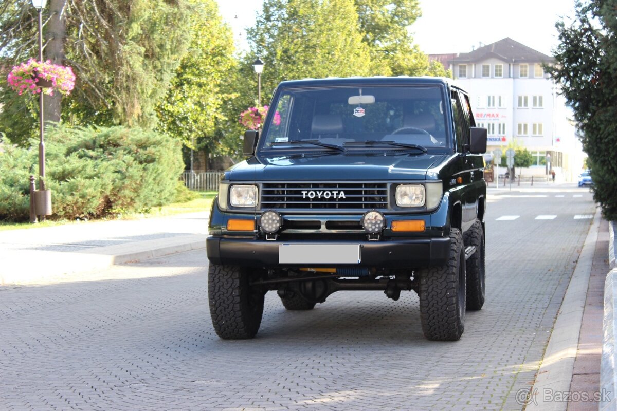 Toyota Land Cruiser Kzj 70 - 4