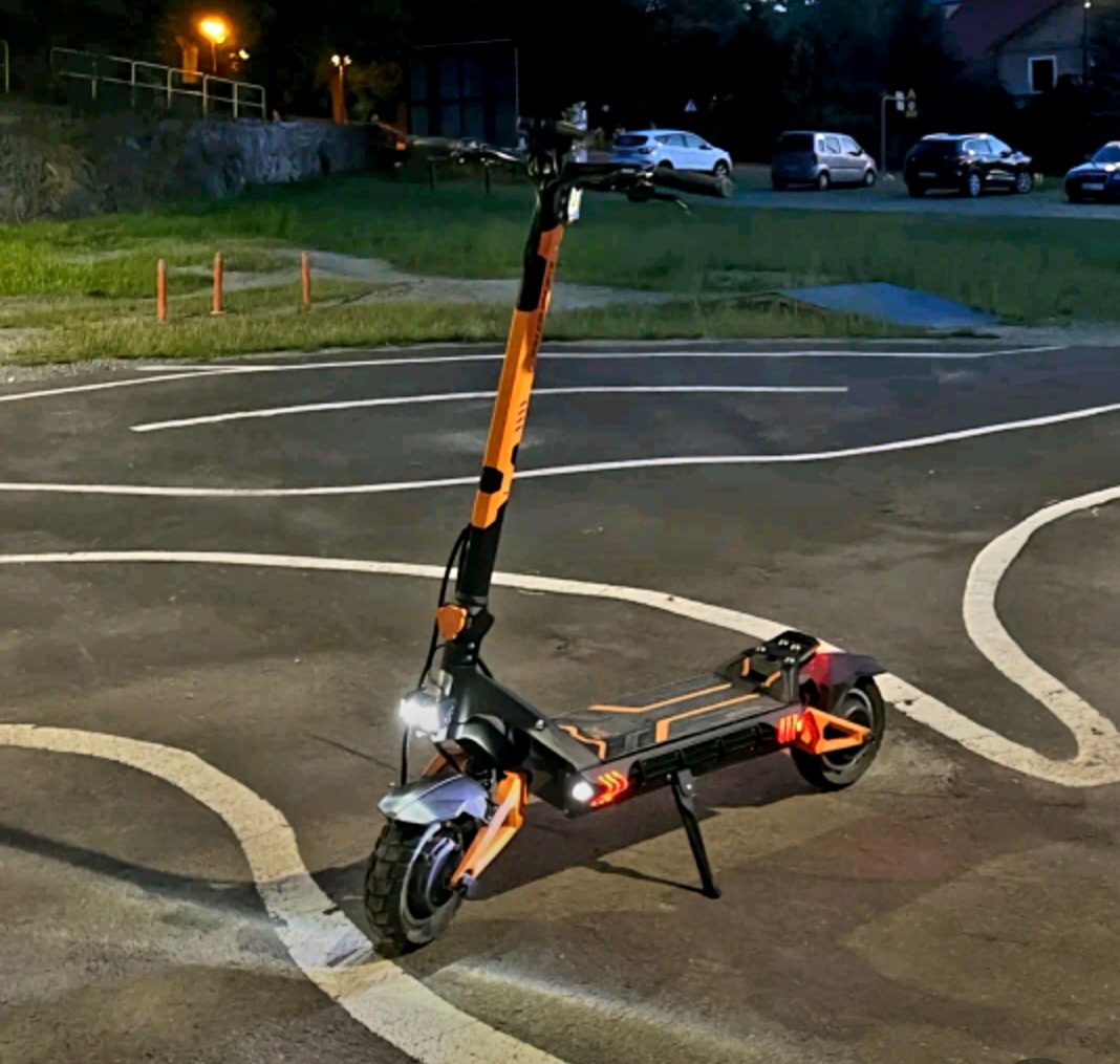 KuKirin Kugoo G3 pro cena plati do 18.11. Utorok 17:00 hod - 4