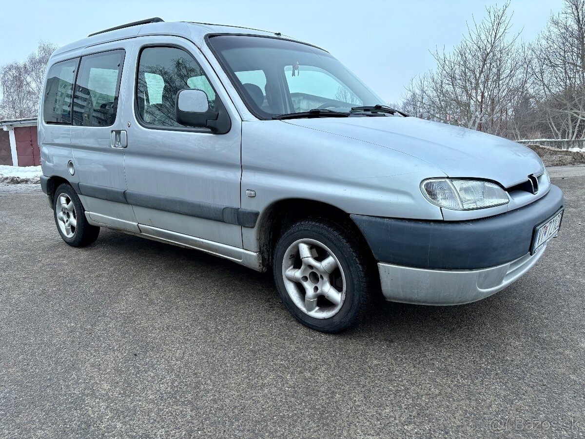 Peugeot Partner Víkendová cena PEVNÁ - 4