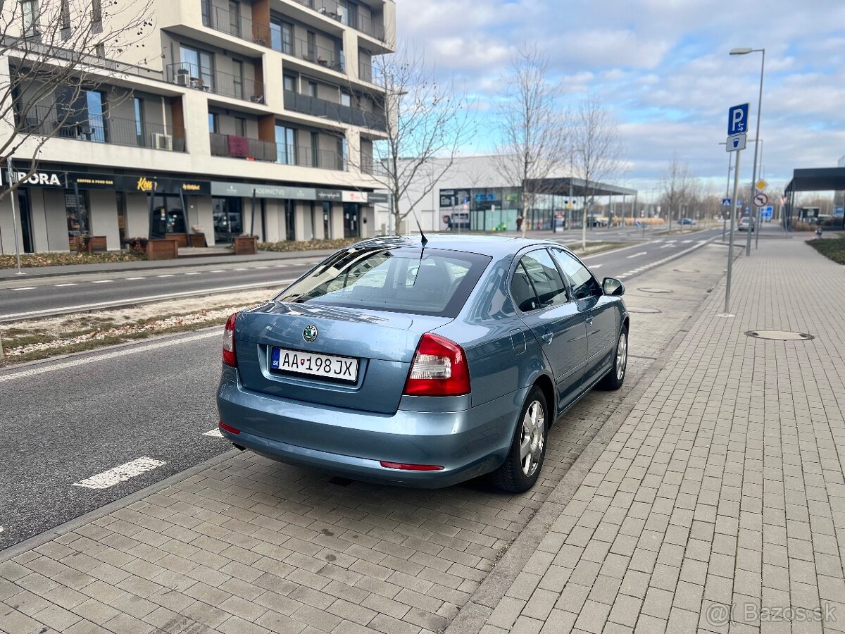 Škoda Octavia 2 sedan 1.6 TDi - 4