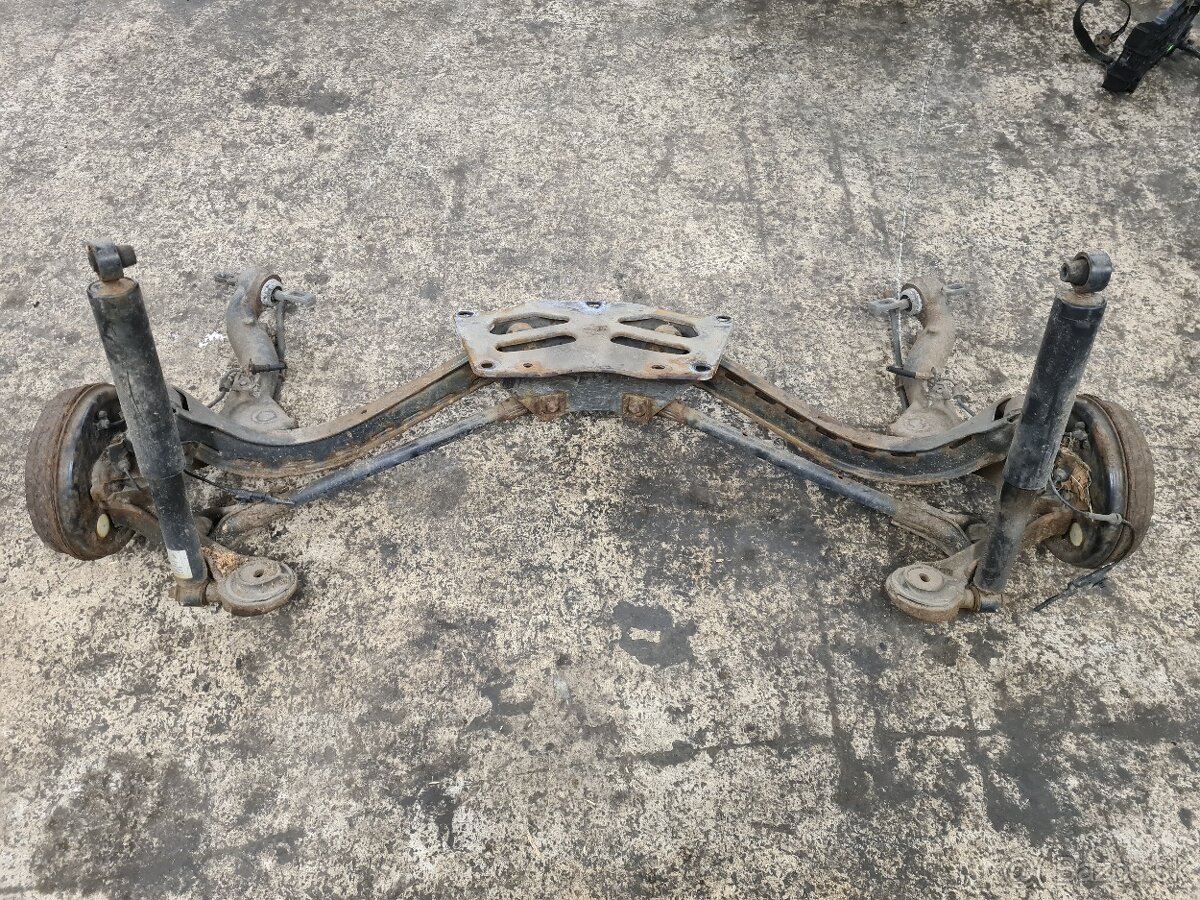 Kompletná zadná náprava Opel Combo 2014 - 4