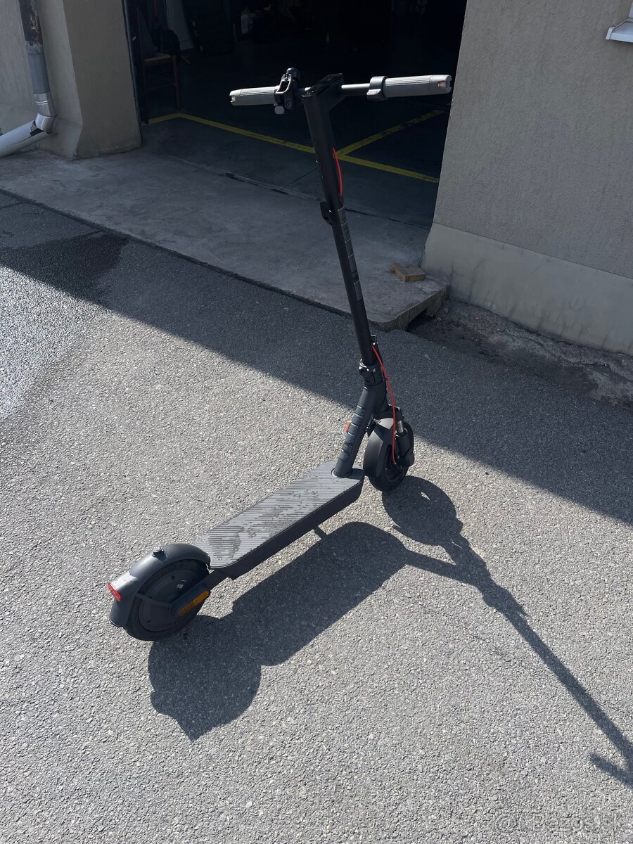Kolobežka Xiaomi Electric Scooter 5 - 4