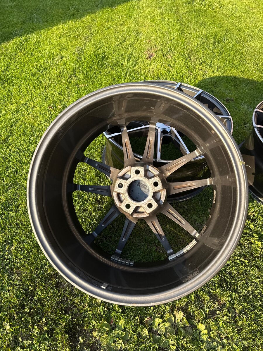 5x112 R19 Motec - 4
