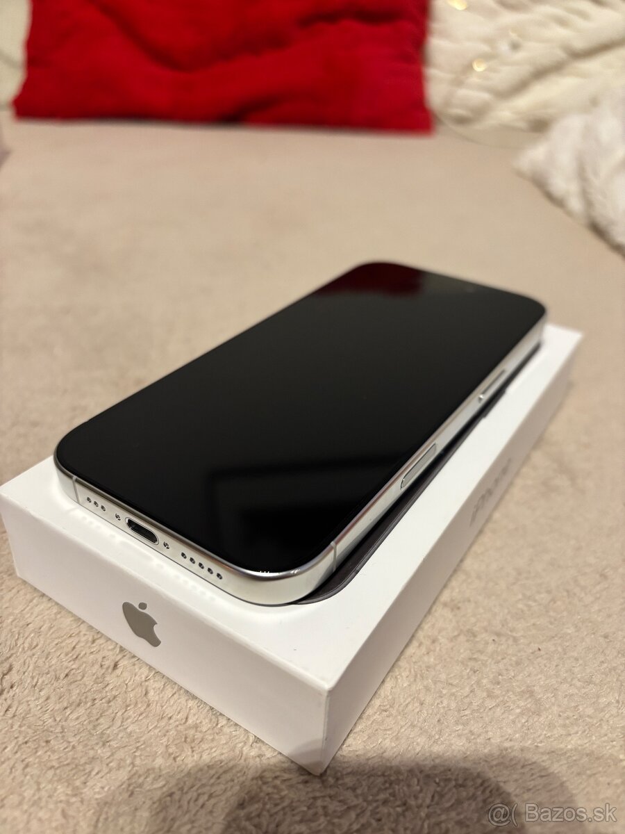 iPhone 16pro 512gb biely - 4