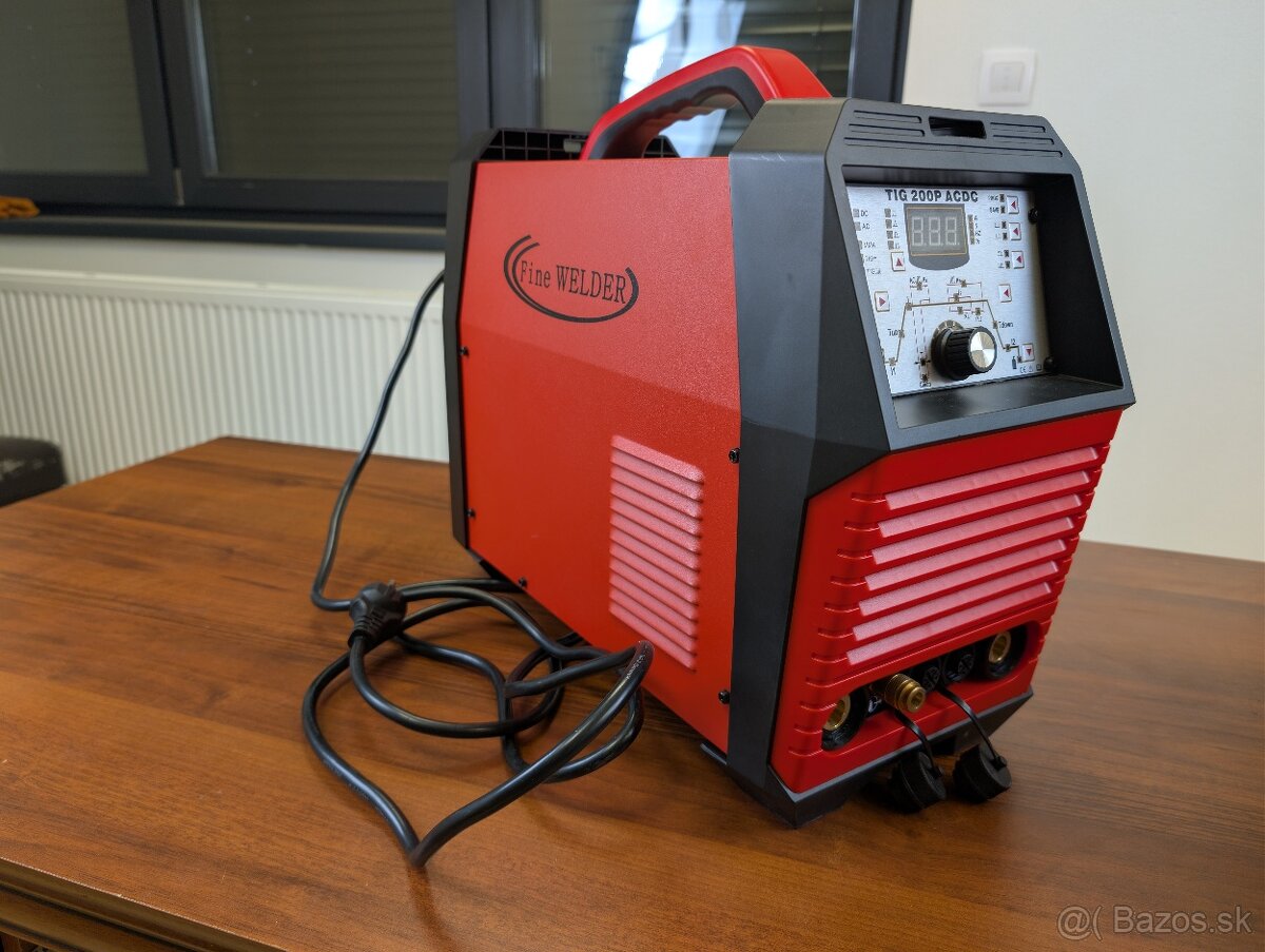 Zváračka TIG 200P AC/DC - 4