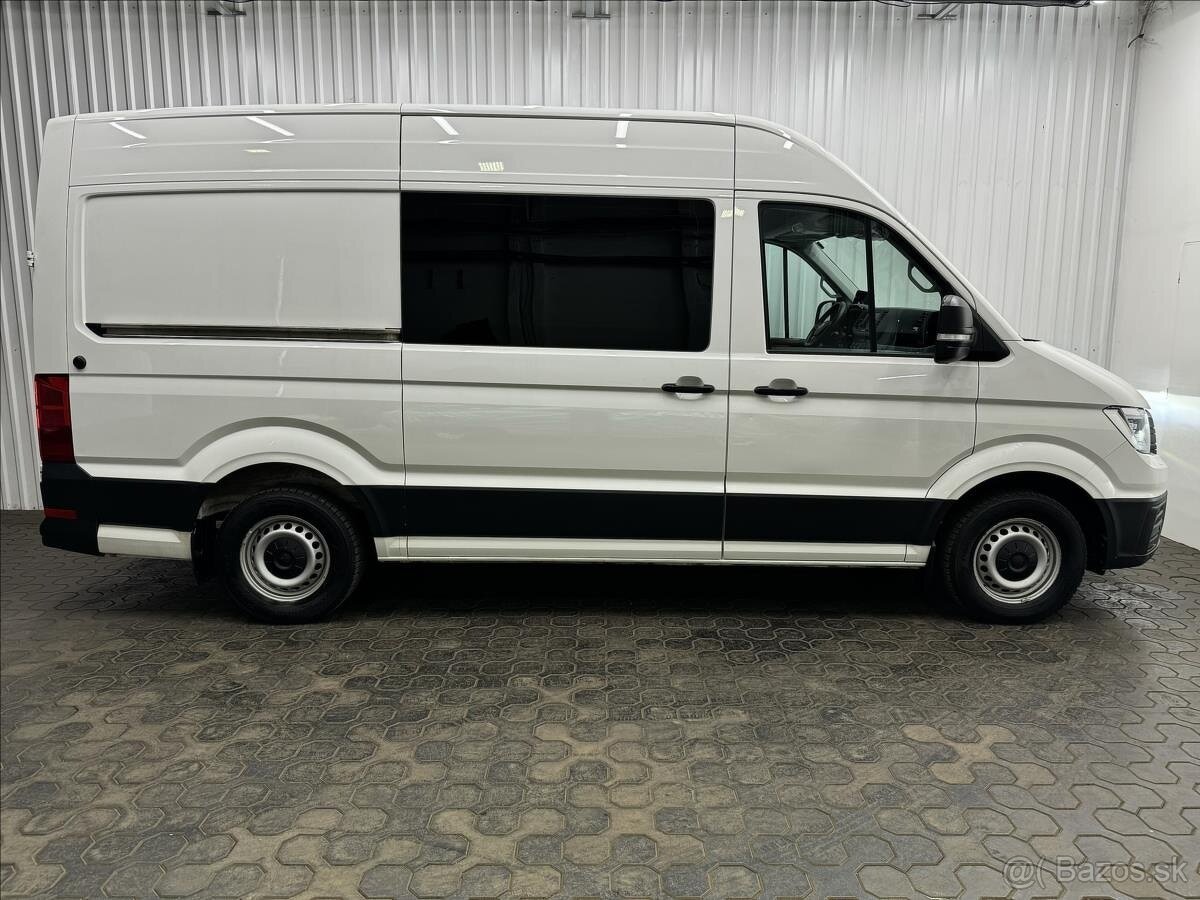VW CRAFTER 2,0TDI obytné - 4