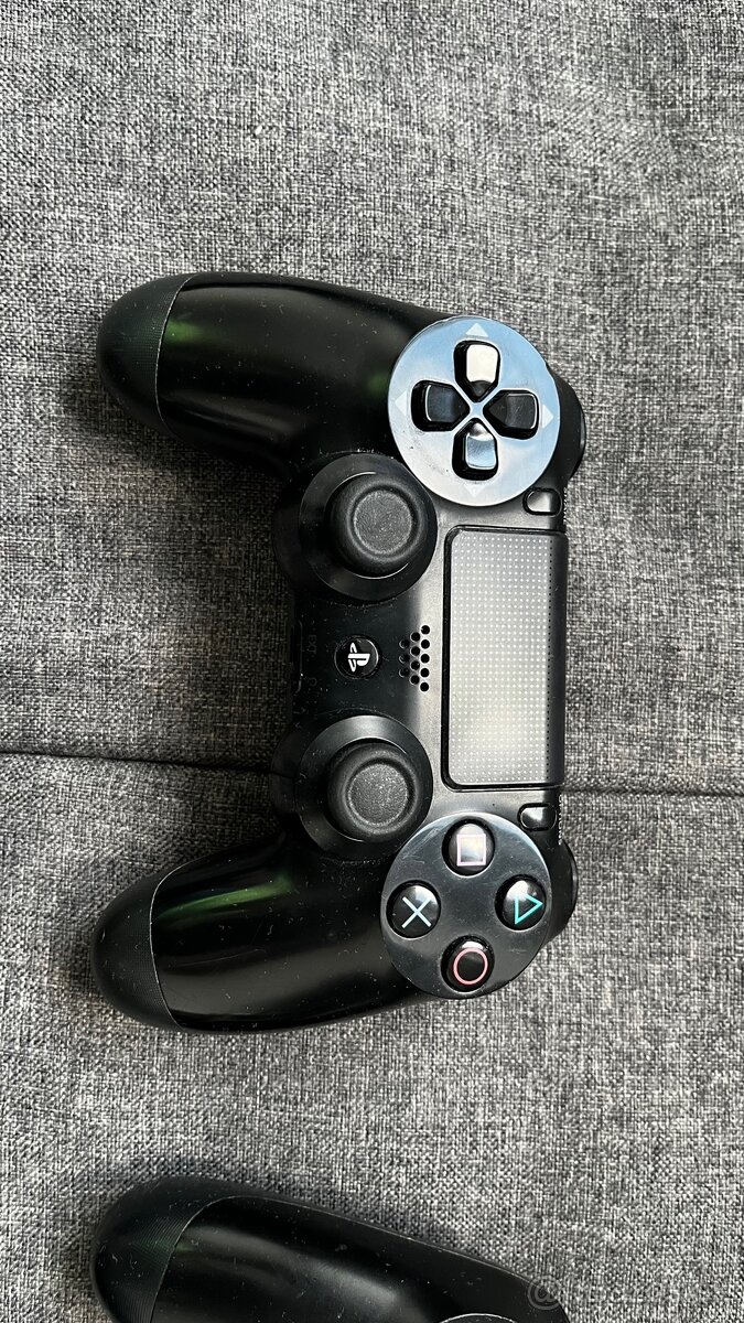 Playstation 4 500gb s V1 kamerou - 4