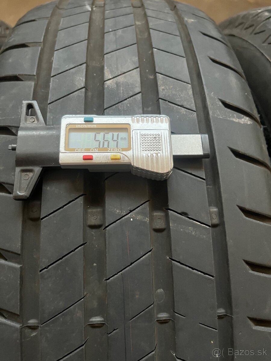 225/65R17 Bridgestone letne - 4