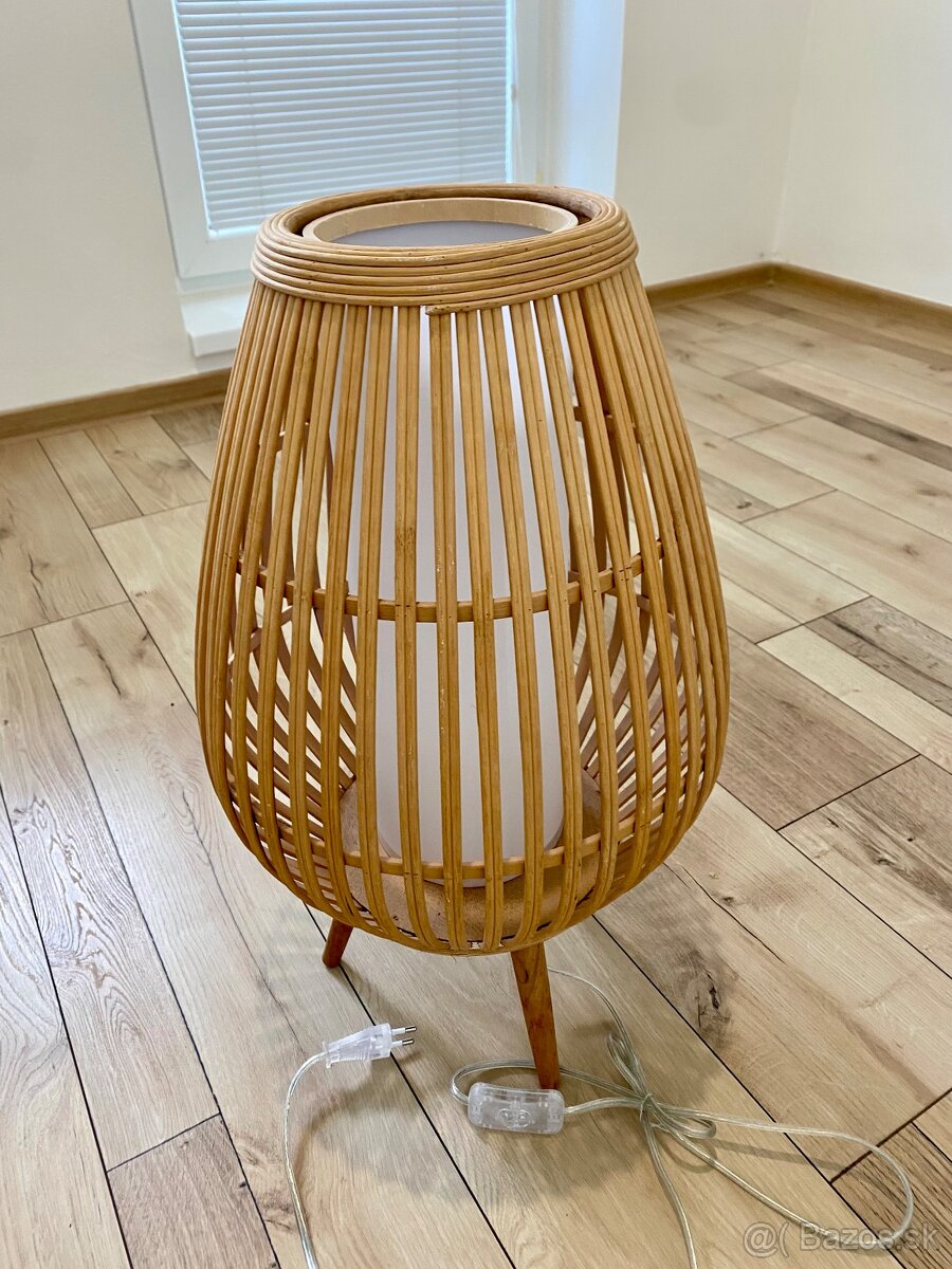 Dizajnová nevyužitá lampa - 4