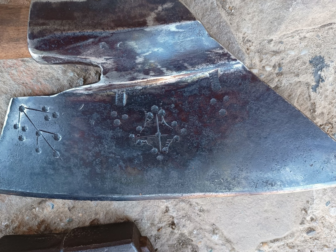 sekera,sekery,hoblík,nebožiec,staré náradie,dláto topor 4 - 4