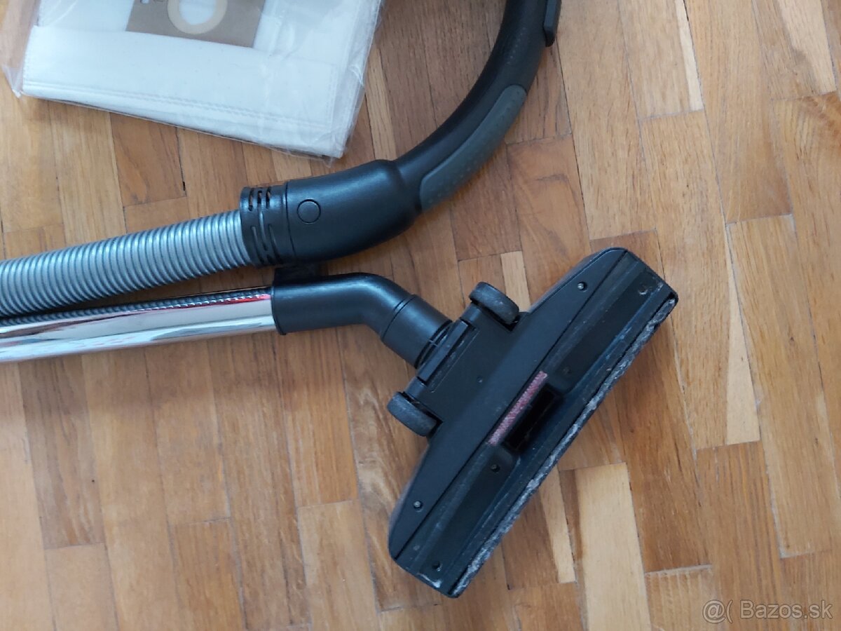 Vysavač eta - 4