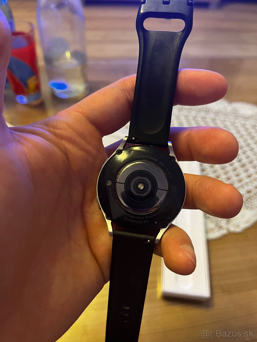 Predám Samsung Galaxy Watch 5 - 4
