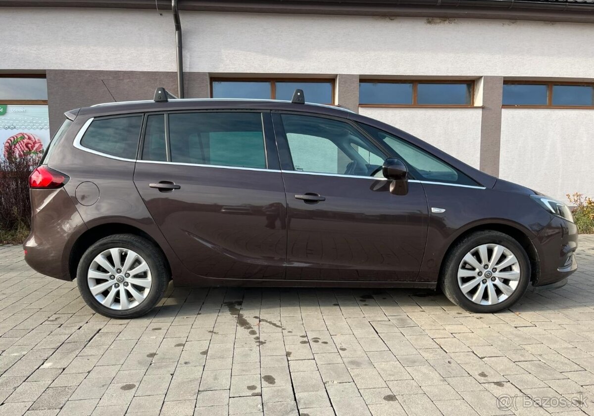Opel Zafira Tourer 1.4 benzín + LPG - 4