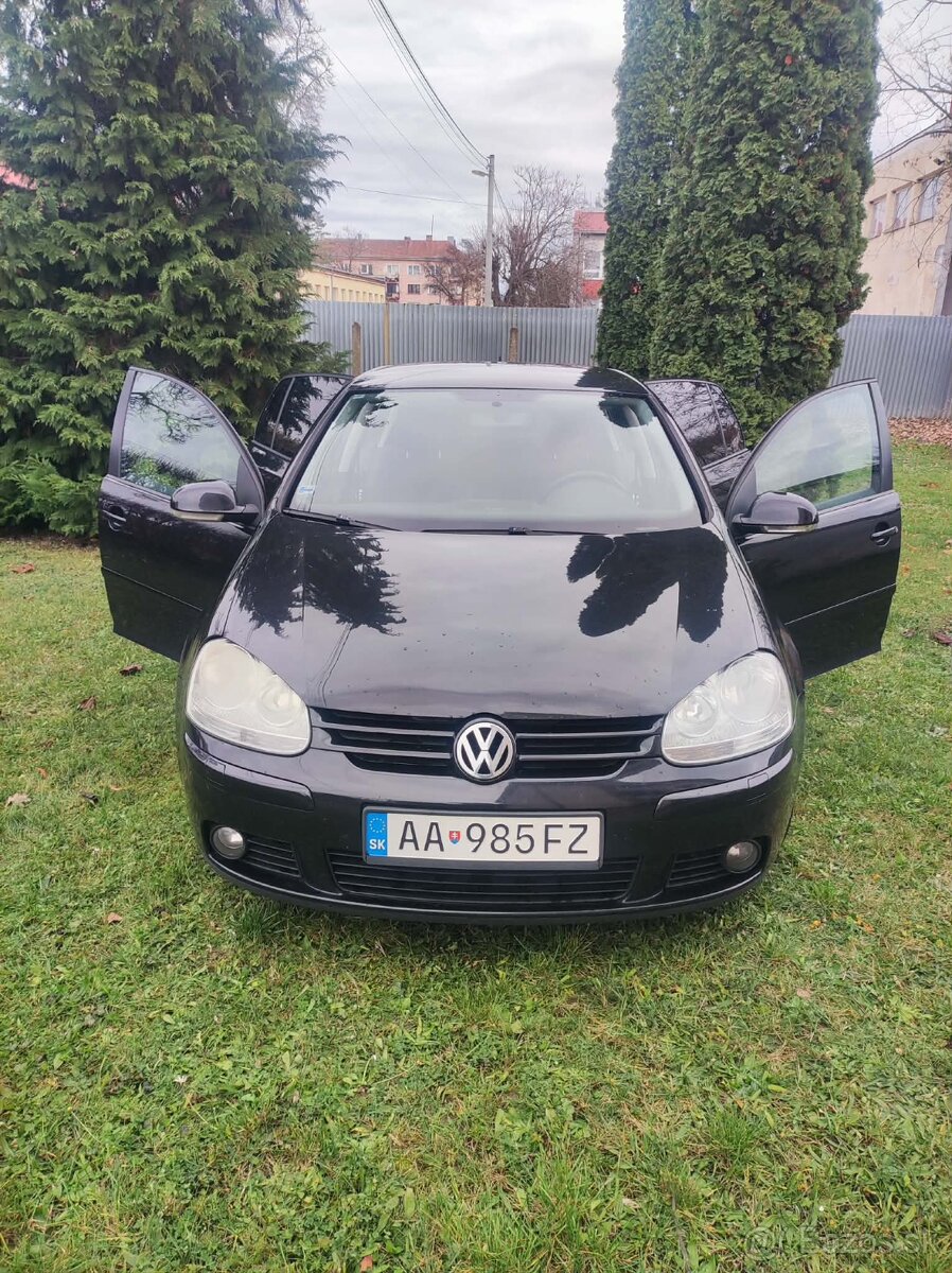 Ponúkam na predaj Golf V - 4