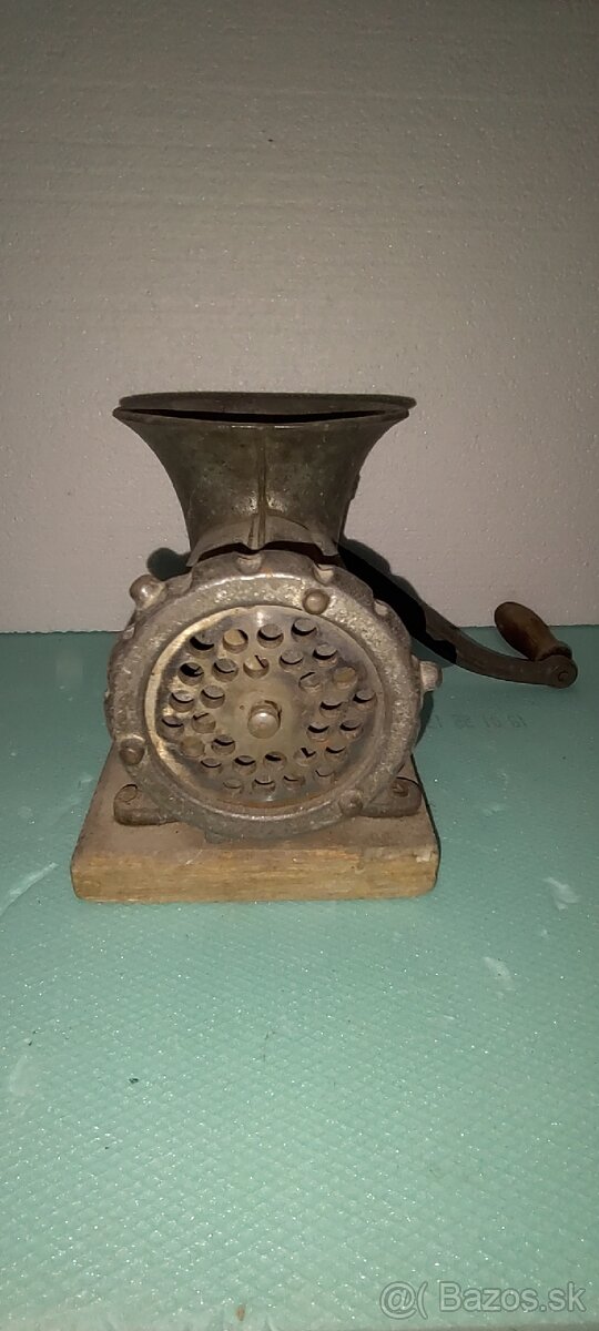 Mlynček na mäso porkert 32 - 4