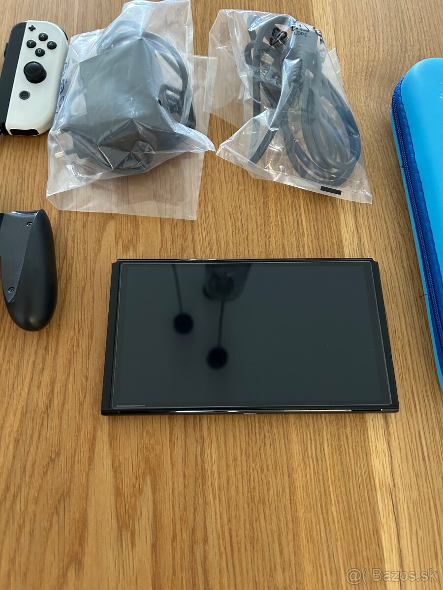 Nintendo Switch Oled 64 G - 4