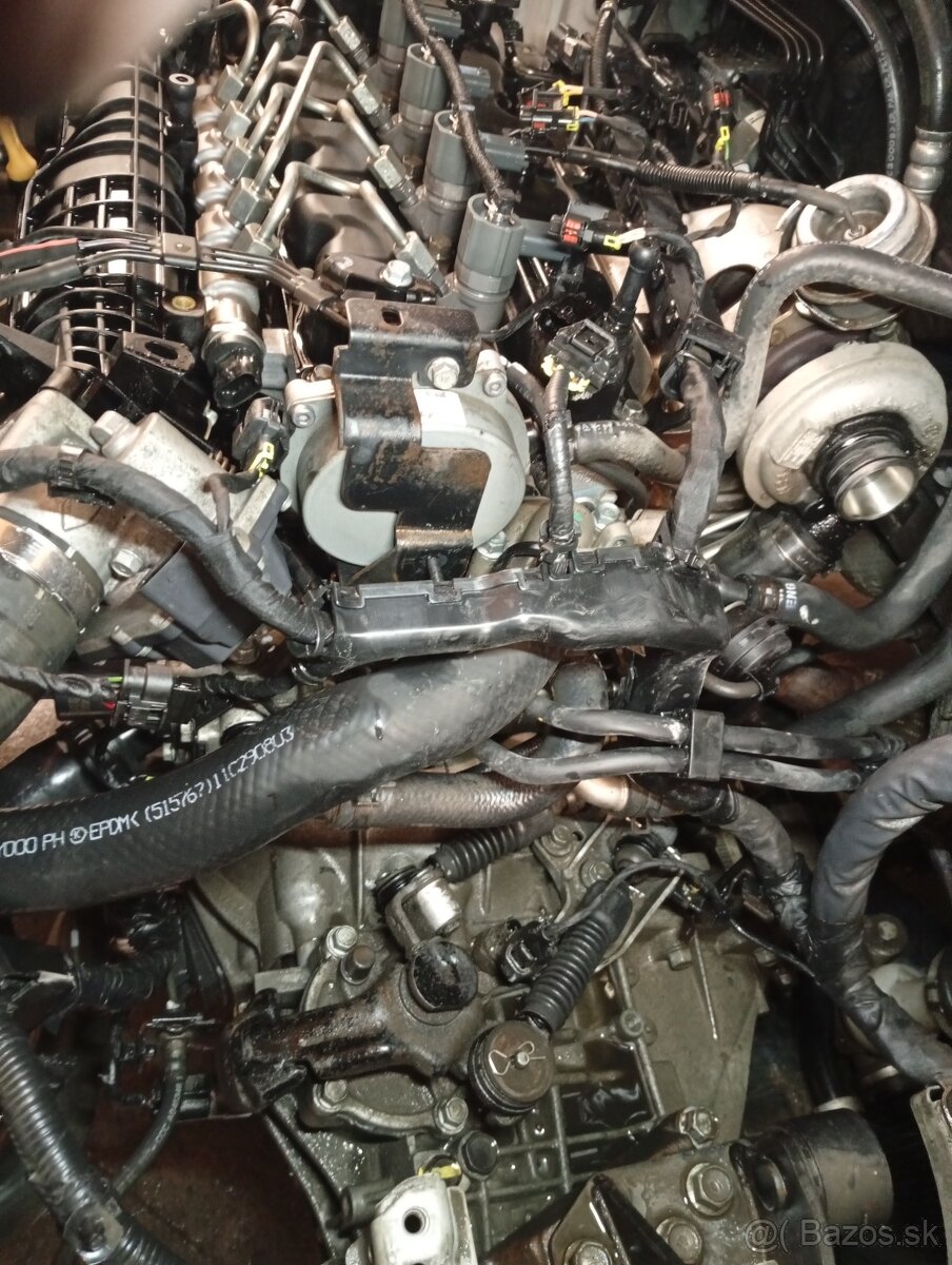 Rozpredám Jeep Grand Cherokee WH, WK 3.0 crd - 4