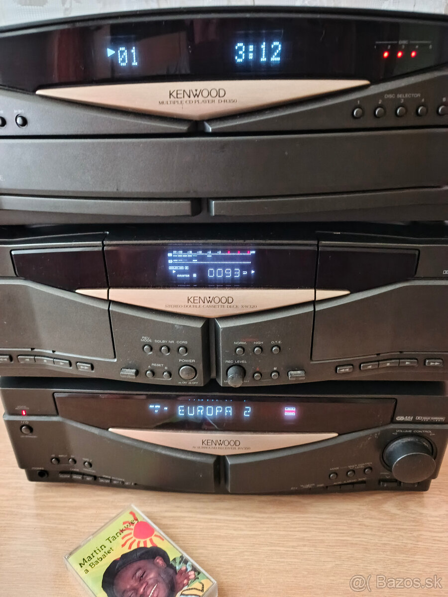 HIFI zostava - k dispozícíí ešte 5CD menič a kazetový deck - 4