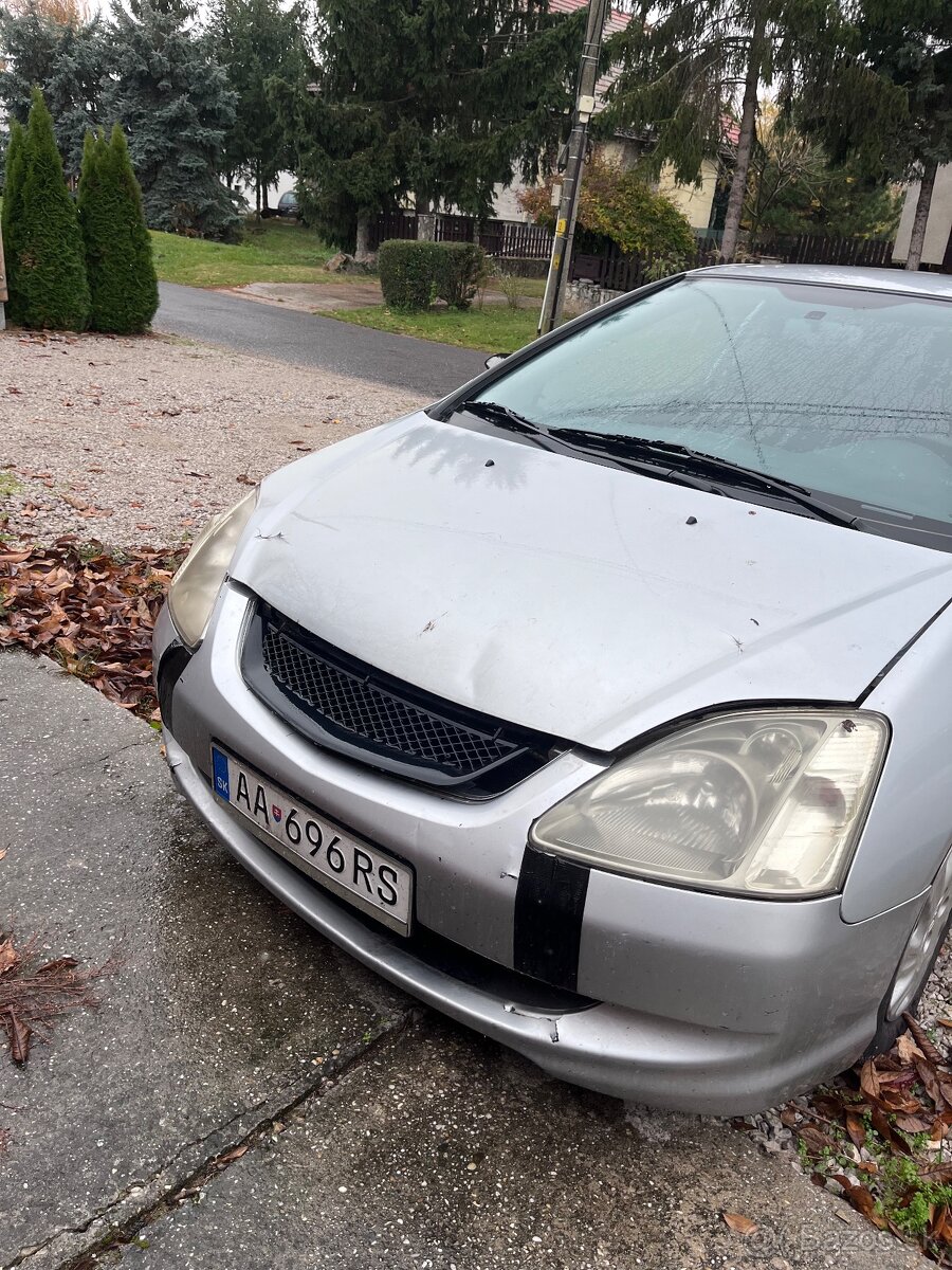 Predám Honda Civic 7g - 4