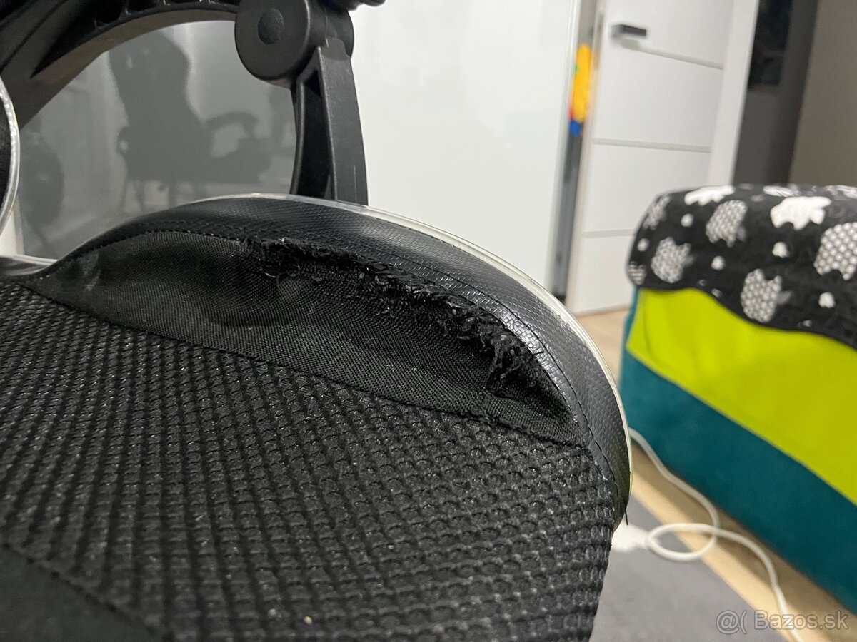 Herná stolička HUZARO s RGB podsvietením - 4