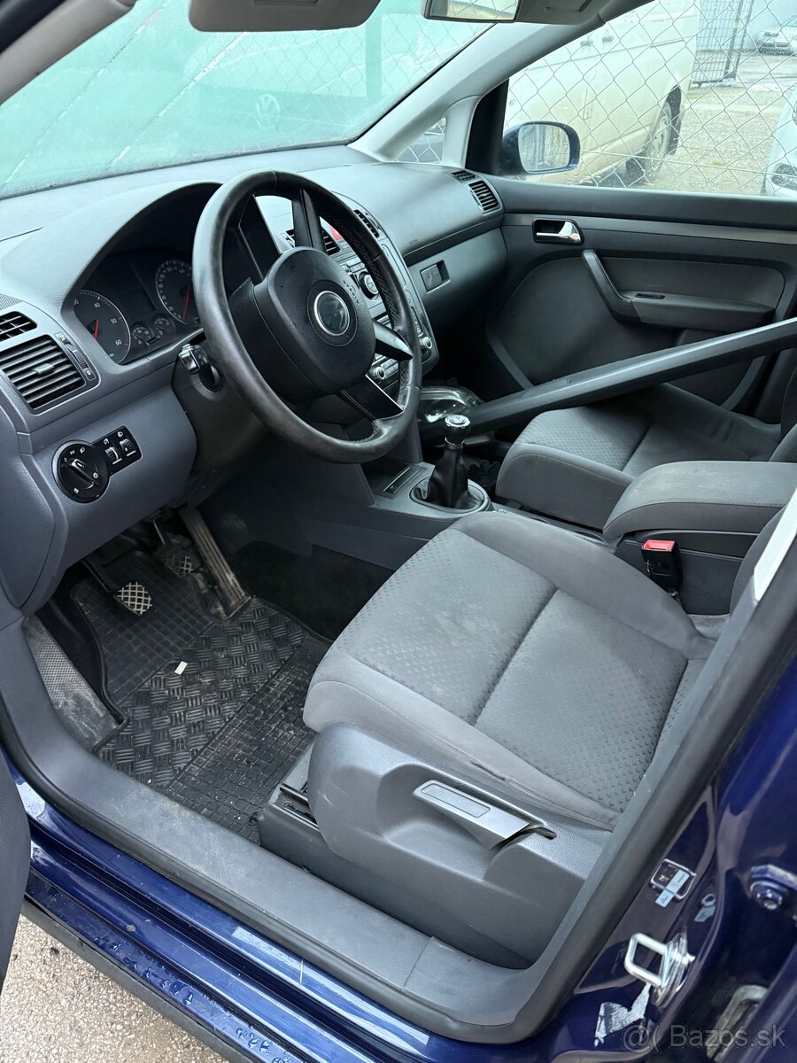 Vw Touran 1.9tdi BLS - 4