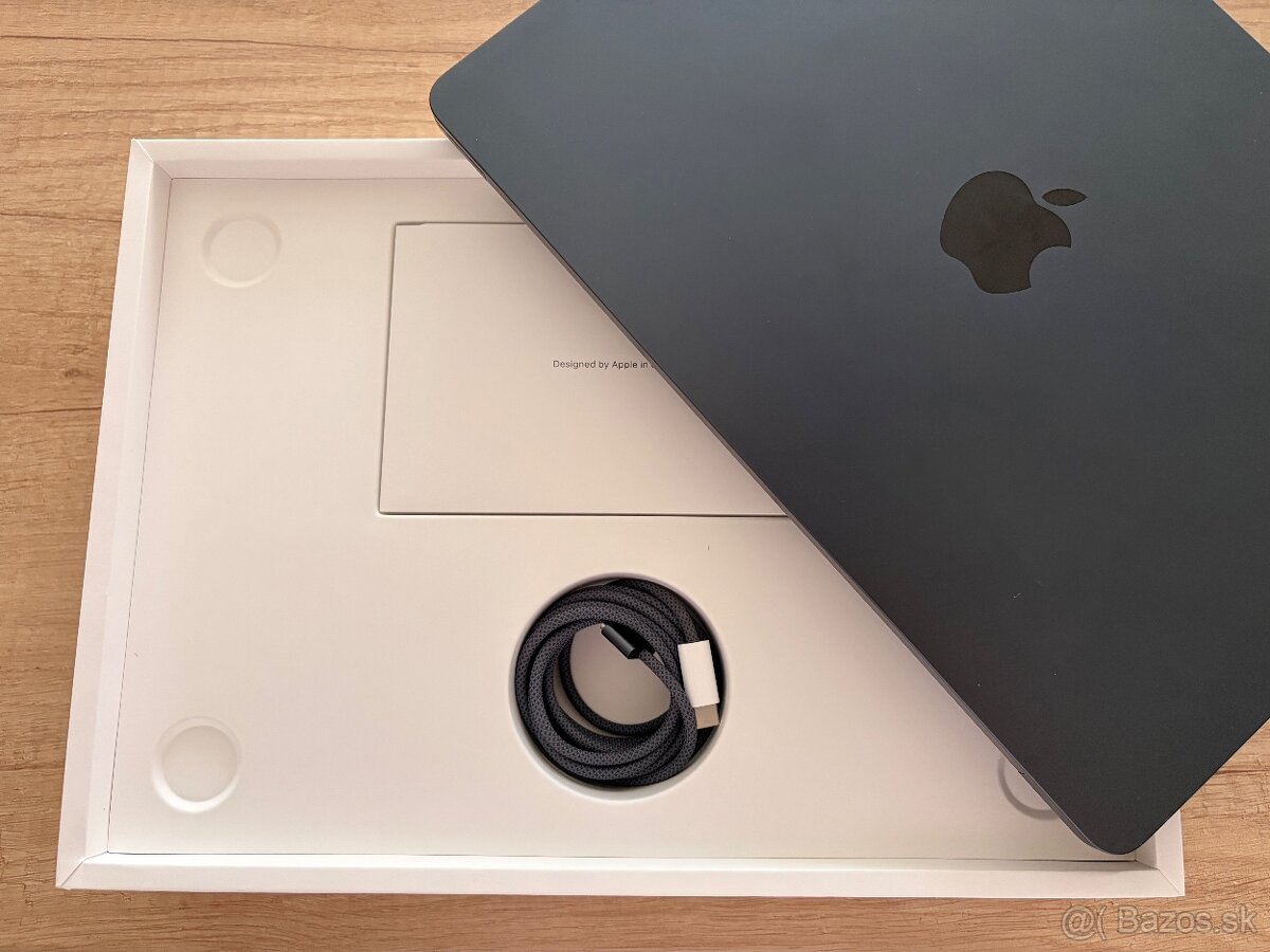 Apple MacBook Air - 4