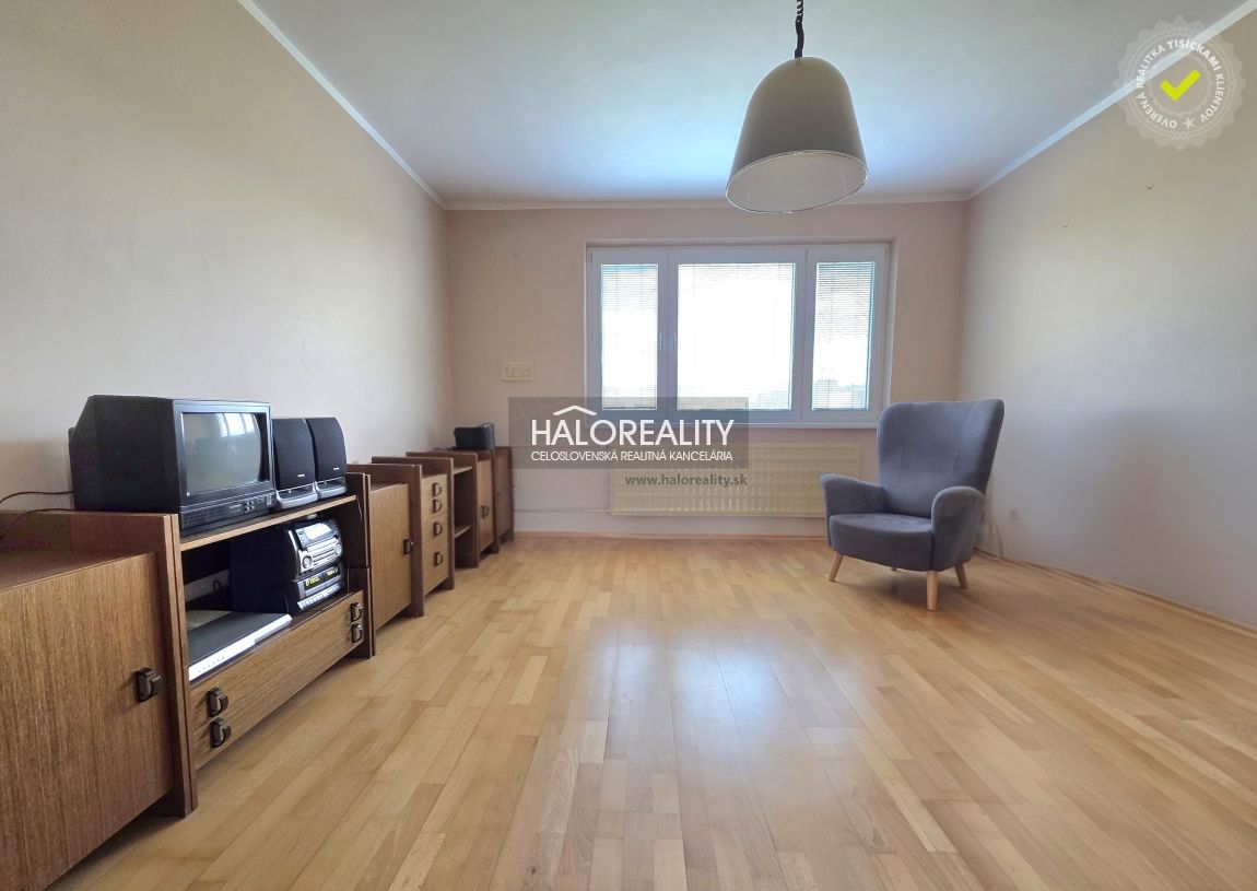 HALO reality - Predaj, trojizbový byt Prievidza, Sídlisko Za - 4