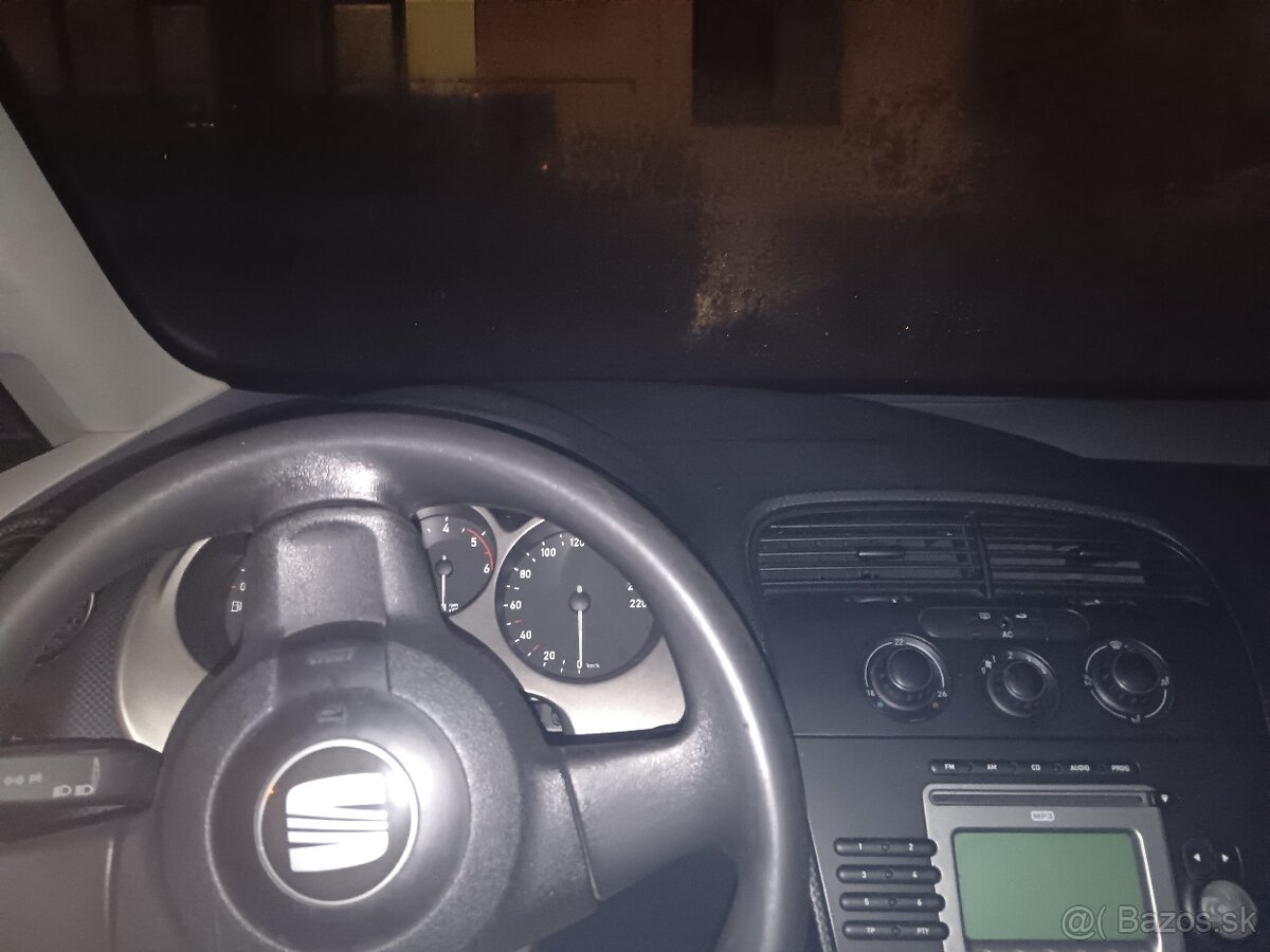 Predám seat altea 1.9 77kw výmenit treba čapy a stierače - 4