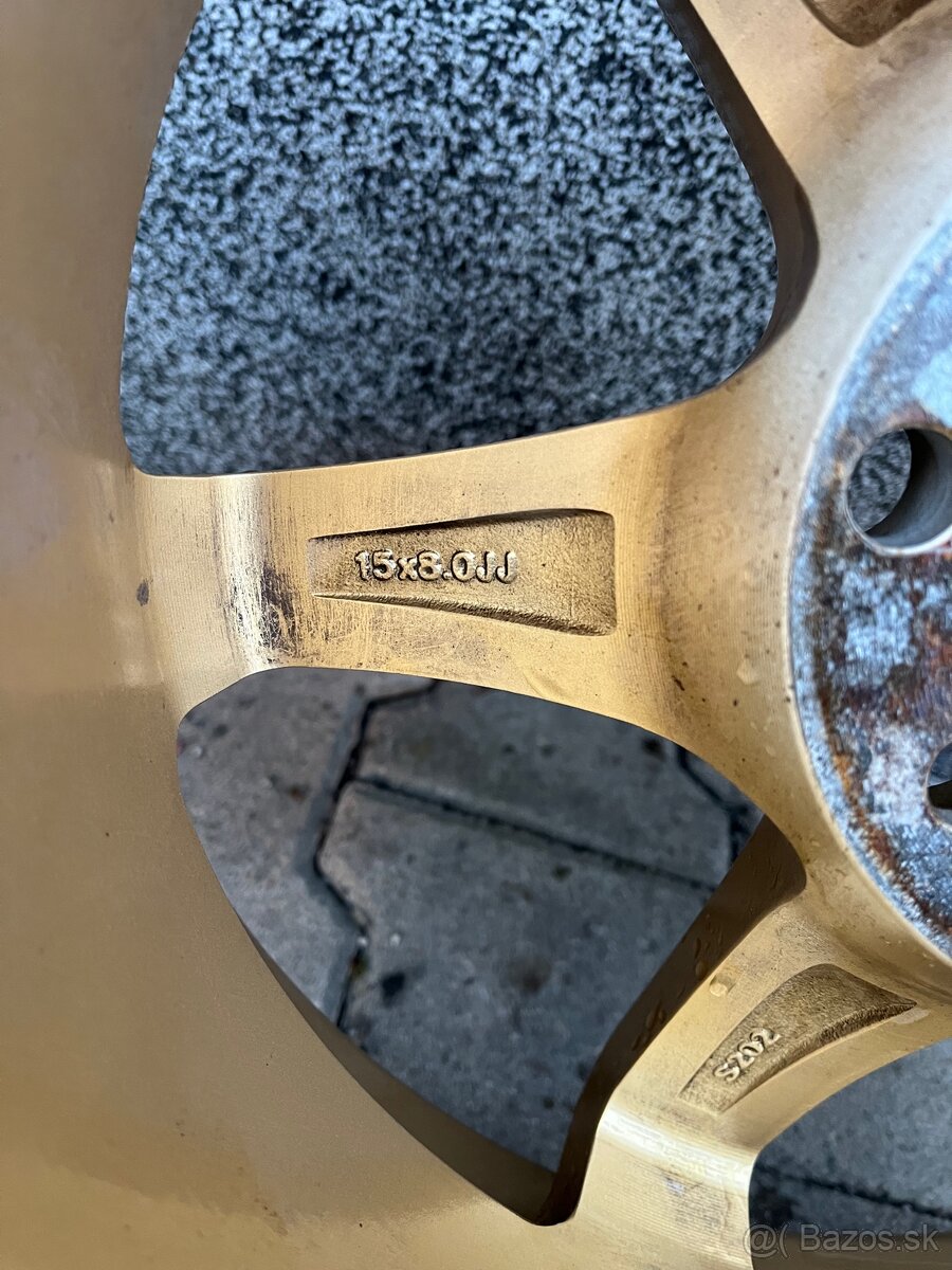 Japan Racing JR3 R15 - 4