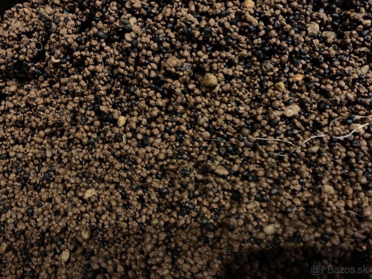 Substrát Japanese soil powde - 4