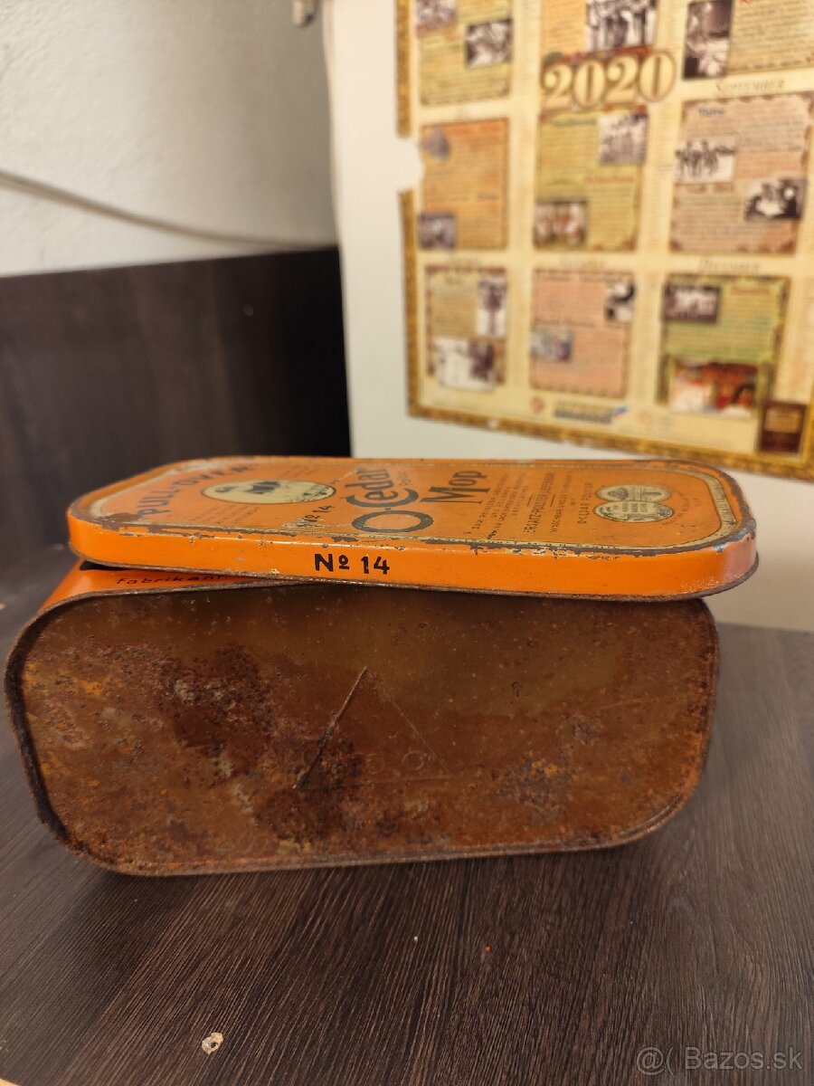 Plechova starožitný doza - 4