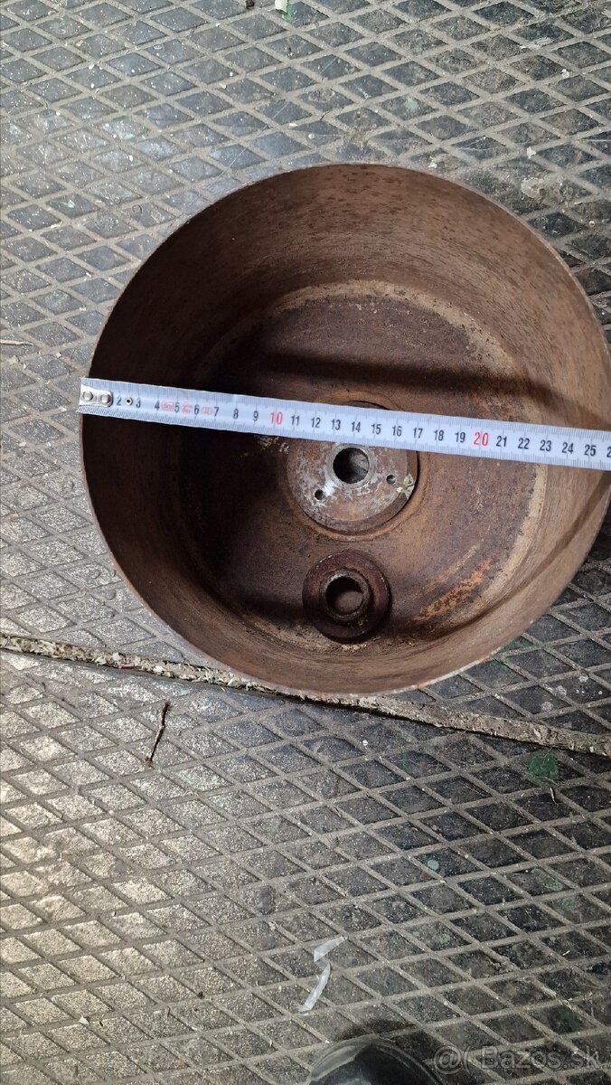 Válce na brusku - 4