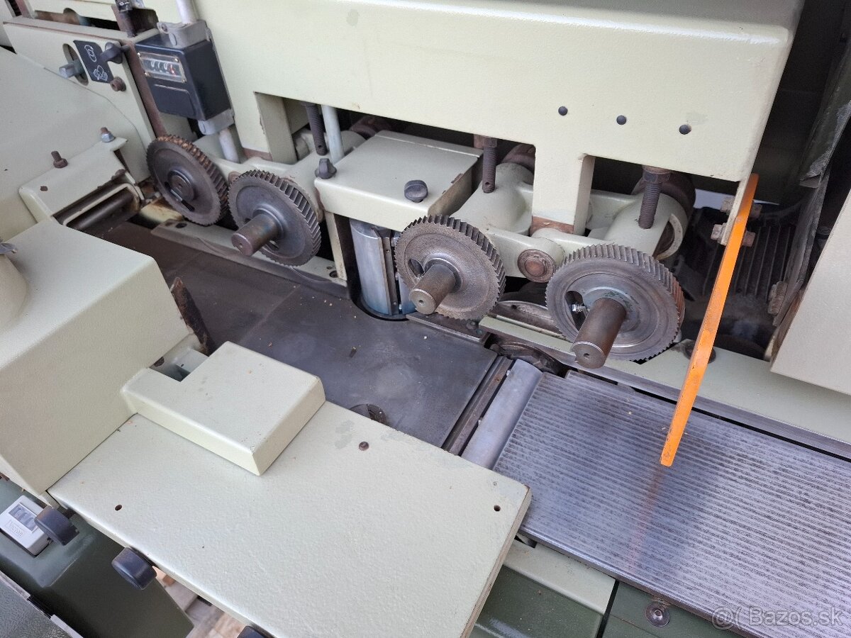 Štvorstranná hobľovačka SCM P64 - 4