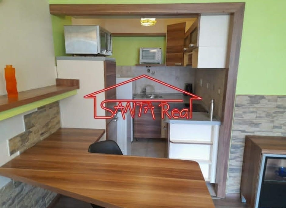 Predaj dvojgarsónky v centre Levíc, ID 584 - 4