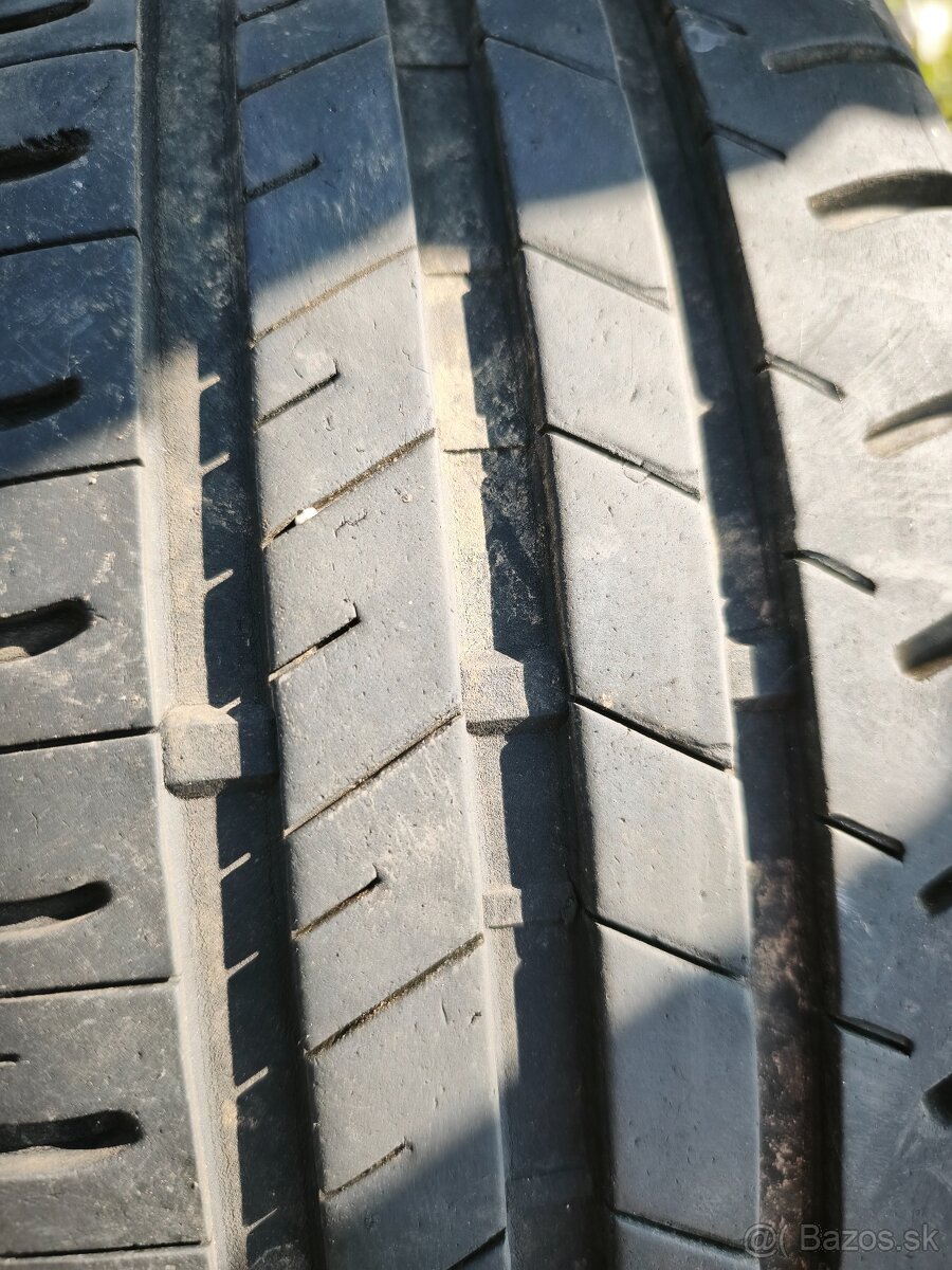 Škoda Elektróny s gumami - 4