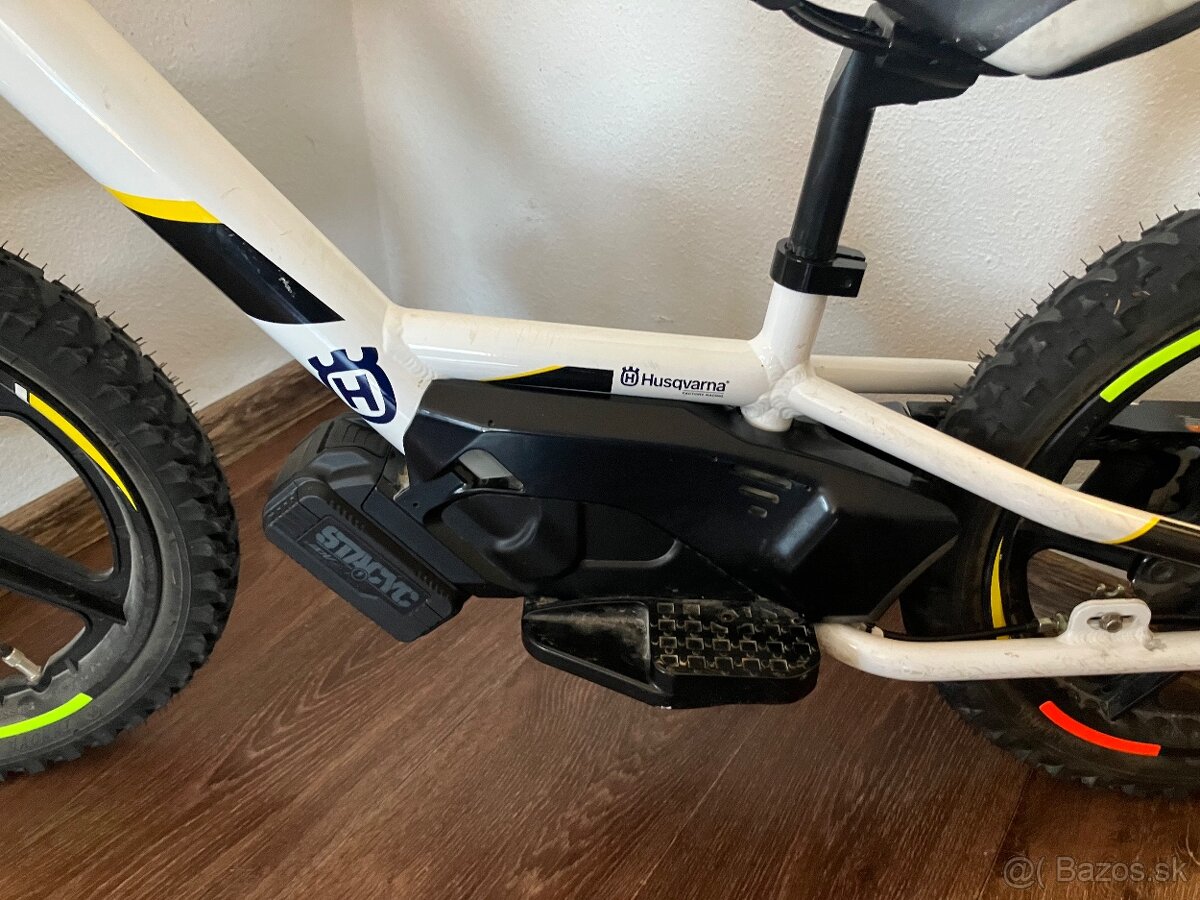 husqvarna odražadlo stacyc 16
