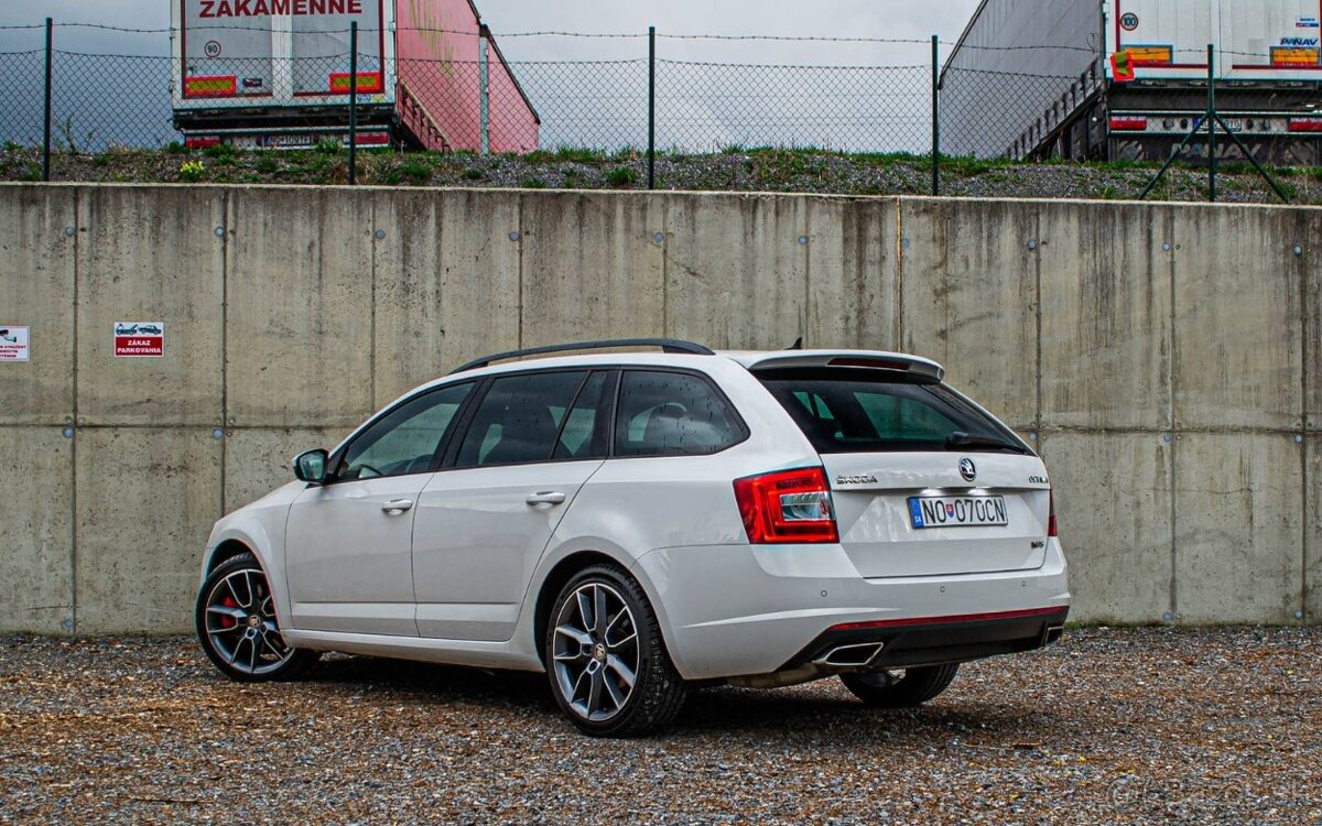 Škoda Octavia 3 Combi 2.0 TDI DPF RS - 4