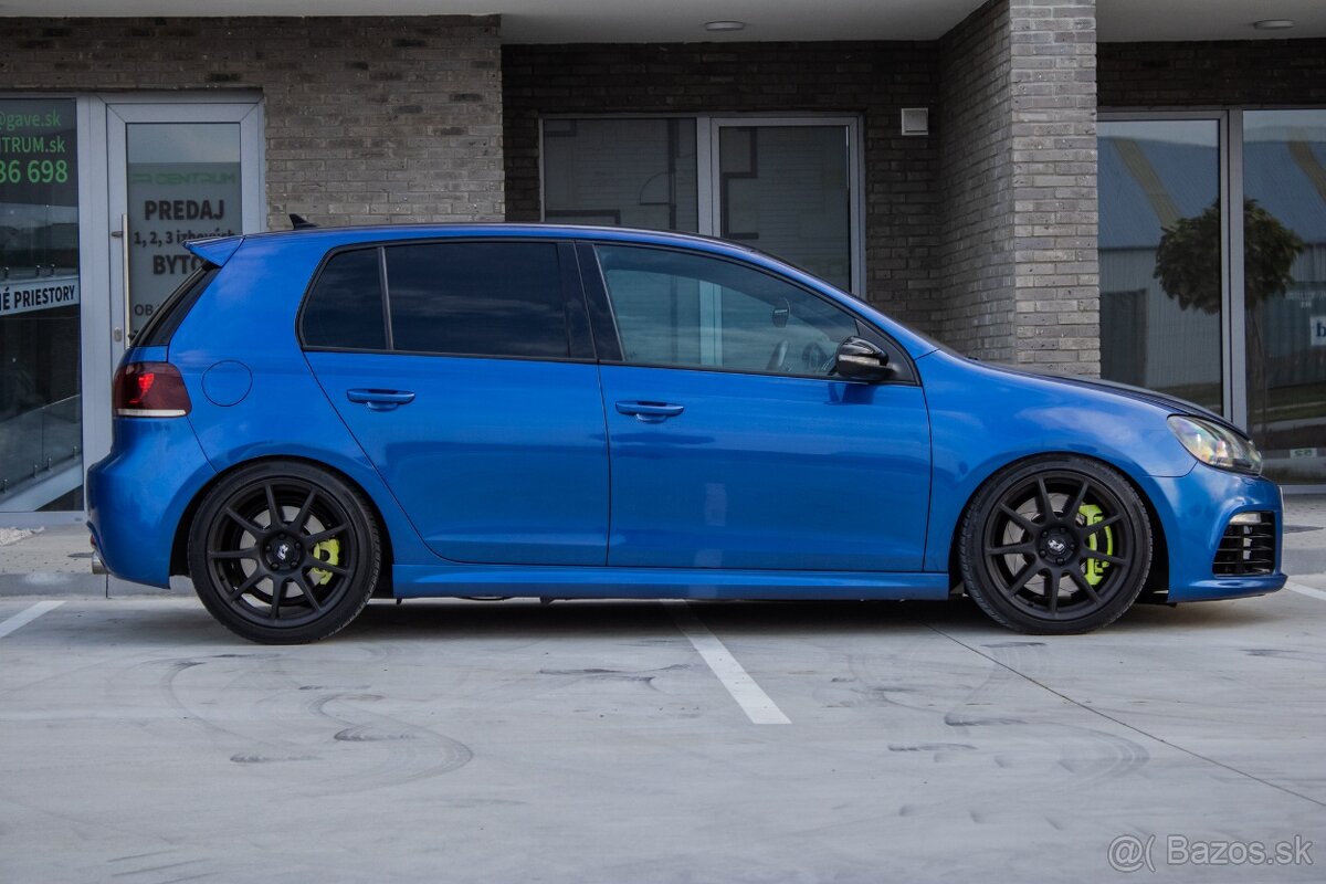 Volkswagen Golf 2.0 TFSI 270k R 4-Motion - 4